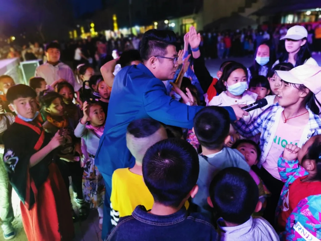 �g����һ������ȪС悻�Ӷ� �gЦ�Z����[